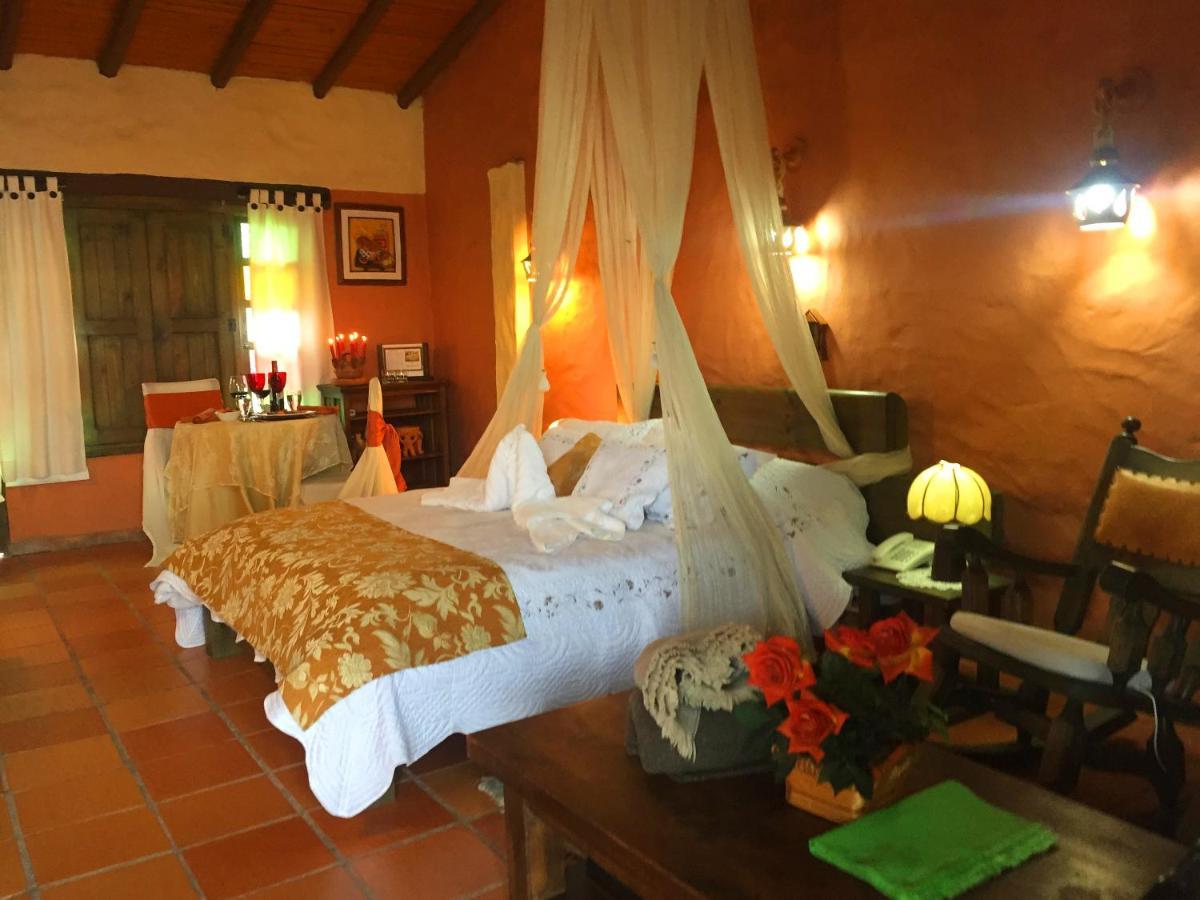 Hotel Casablanca Natural Spa Paipa Extérieur photo