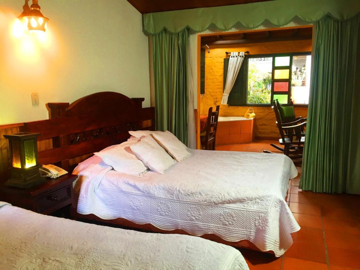 Hotel Casablanca Natural Spa Paipa Extérieur photo