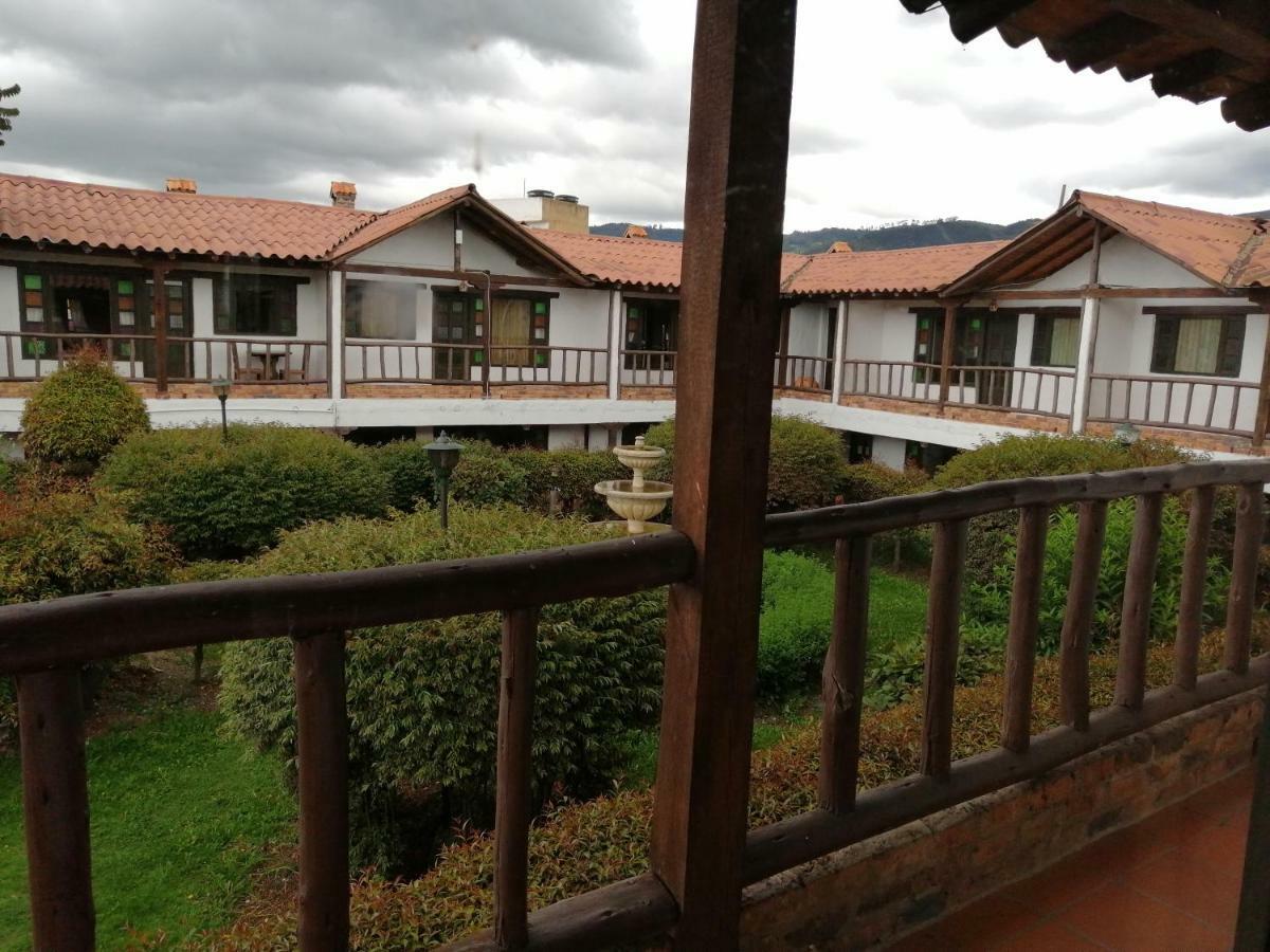 Hotel Casablanca Natural Spa Paipa Extérieur photo